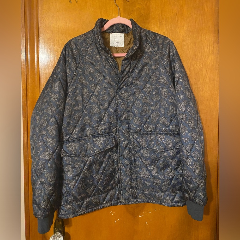 Urban Outfitters Gray Paisley light puffer jacket